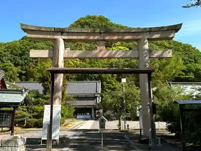 愛媛縣護國神社の鳥居