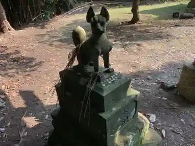 稲荷神社の狛犬
