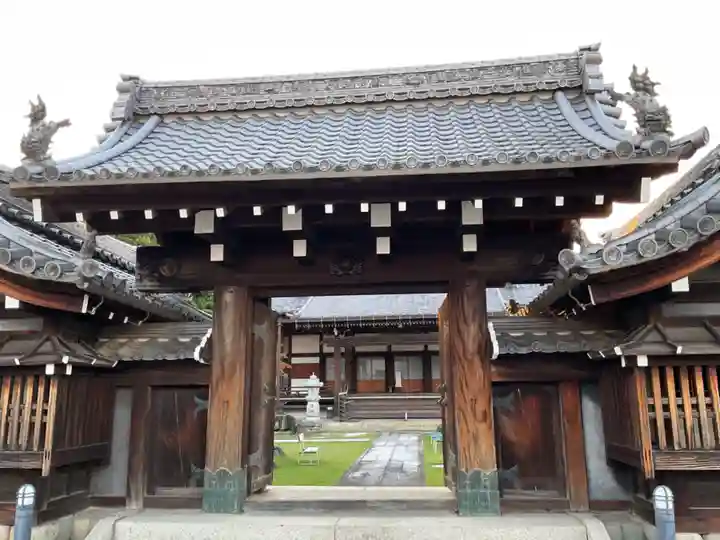 河野西入坊の山門・神門