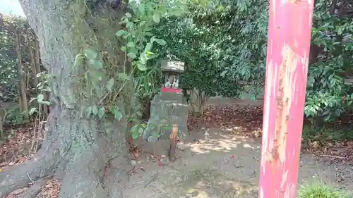 平等寺の末社