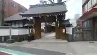 覺願寺の山門・神門