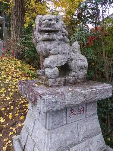 示現神社の狛犬