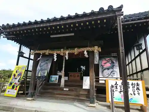 黒龍神社の本殿・本堂