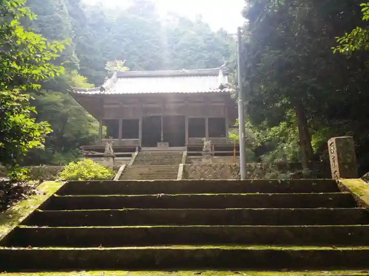金剛城寺の本殿・本堂