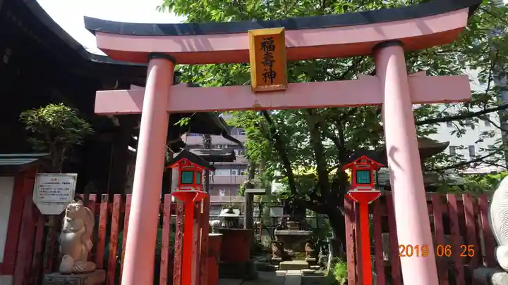 柳森神社の鳥居
