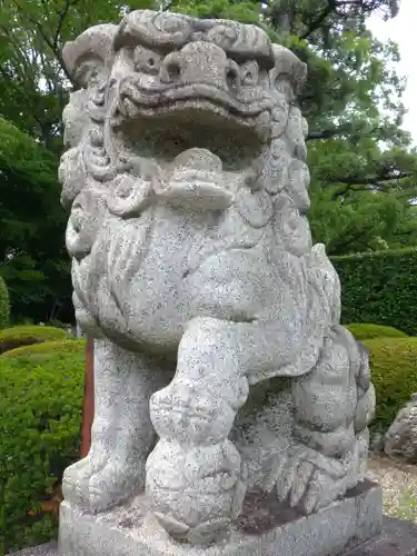 成海神社の狛犬