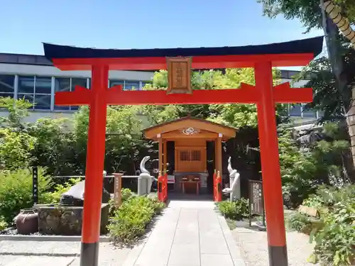 蛇窪神社の鳥居