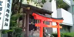 伏見三寳稲荷神社の建物その他