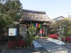 多聞寺の山門