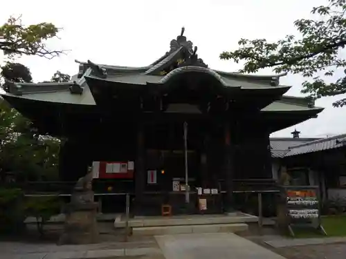 半田稲荷神社の本殿・本堂