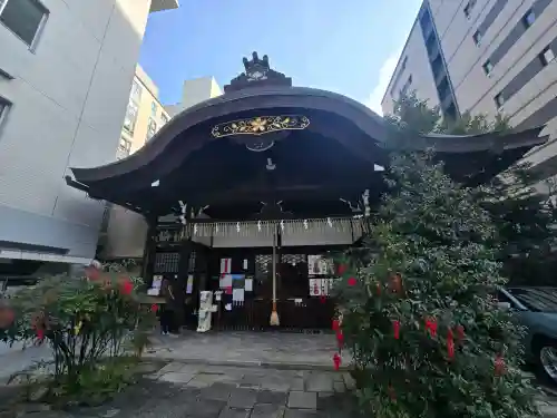 京都大神宮の{uncategorized: "未分類", other: "その他", undefined: "問題あり", building: "その他建物", grave: "お墓", sacred_gate: "鳥居", guardian: "狛犬", statue: "像", buddha: "仏像", history: "歴史", nature: "自然", garden: "庭園", animal: "動物", pagoda: "塔", temizu: "手水舎", mountain_gate: "山門・神門", sanctuary: "本殿・本堂", subordinate: "末社・摂社", art: "芸術", scenery: "景色", jizo: "地蔵", ema: "絵馬", goshuin: "御朱印", omikuji: "おみくじ", items: "授与品その他", amulet: "お守り", goshuincho: "御朱印帳", eats: "食事", festival: "お祭り", votive_dance: "神楽", shichigosan: "七五三参", wedding: "結婚式", experience: "体験その他", initially: "初詣", around: "周辺", anti_infection: "感染症対策"}