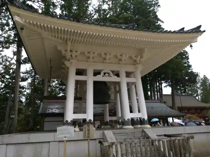 壇上伽藍の{uncategorized: "未分類", other: "その他", undefined: "問題あり", building: "その他建物", grave: "お墓", sacred_gate: "鳥居", guardian: "狛犬", statue: "像", buddha: "仏像", history: "歴史", nature: "自然", garden: "庭園", animal: "動物", pagoda: "塔", temizu: "手水舎", mountain_gate: "山門・神門", sanctuary: "本殿・本堂", subordinate: "末社・摂社", art: "芸術", scenery: "景色", jizo: "地蔵", ema: "絵馬", goshuin: "御朱印", omikuji: "おみくじ", items: "授与品その他", amulet: "お守り", goshuincho: "御朱印帳", eats: "食事", festival: "お祭り", votive_dance: "神楽", shichigosan: "七五三参", wedding: "結婚式", experience: "体験その他", initially: "初詣", around: "周辺", anti_infection: "感染症対策"}