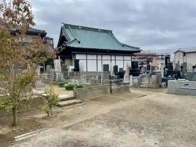 玉蔵院の{uncategorized: "未分類", other: "その他", undefined: "問題あり", building: "その他建物", grave: "お墓", sacred_gate: "鳥居", guardian: "狛犬", statue: "像", buddha: "仏像", history: "歴史", nature: "自然", garden: "庭園", animal: "動物", pagoda: "塔", temizu: "手水舎", mountain_gate: "山門・神門", sanctuary: "本殿・本堂", subordinate: "末社・摂社", art: "芸術", scenery: "景色", jizo: "地蔵", ema: "絵馬", goshuin: "御朱印", omikuji: "おみくじ", items: "授与品その他", amulet: "お守り", goshuincho: "御朱印帳", eats: "食事", festival: "お祭り", votive_dance: "神楽", shichigosan: "七五三参", wedding: "結婚式", experience: "体験その他", initially: "初詣", around: "周辺", anti_infection: "感染症対策"}