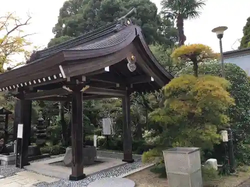 薬王院の手水舎