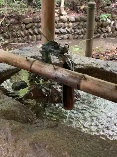 飯野高宮神山神社の手水舎
