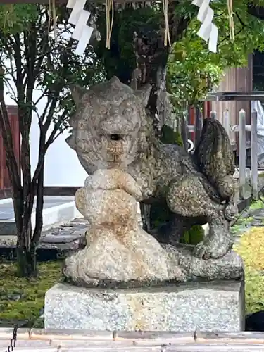 手向山八幡宮の狛犬