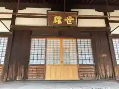 佛陀寺の本殿