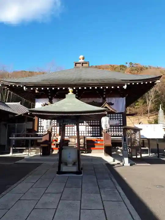 三毳不動尊の本殿・本堂