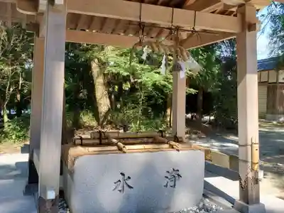素盞嗚命神社の手水舎