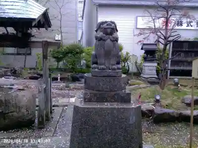 湊稲荷神社の{uncategorized: "未分類", other: "その他", undefined: "問題あり", building: "その他建物", grave: "お墓", sacred_gate: "鳥居", guardian: "狛犬", statue: "像", buddha: "仏像", history: "歴史", nature: "自然", garden: "庭園", animal: "動物", pagoda: "塔", temizu: "手水舎", mountain_gate: "山門・神門", sanctuary: "本殿・本堂", subordinate: "末社・摂社", art: "芸術", scenery: "景色", jizo: "地蔵", ema: "絵馬", goshuin: "御朱印", omikuji: "おみくじ", items: "授与品その他", amulet: "お守り", goshuincho: "御朱印帳", eats: "食事", festival: "お祭り", votive_dance: "神楽", shichigosan: "七五三参", wedding: "結婚式", experience: "体験その他", initially: "初詣", around: "周辺", anti_infection: "感染症対策"}