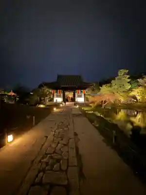 高台寺（高台寿聖禅寺・高臺寺）の{uncategorized: "未分類", other: "その他", undefined: "問題あり", building: "その他建物", grave: "お墓", sacred_gate: "鳥居", guardian: "狛犬", statue: "像", buddha: "仏像", history: "歴史", nature: "自然", garden: "庭園", animal: "動物", pagoda: "塔", temizu: "手水舎", mountain_gate: "山門・神門", sanctuary: "本殿・本堂", subordinate: "末社・摂社", art: "芸術", scenery: "景色", jizo: "地蔵", ema: "絵馬", goshuin: "御朱印", omikuji: "おみくじ", items: "授与品その他", amulet: "お守り", goshuincho: "御朱印帳", eats: "食事", festival: "お祭り", votive_dance: "神楽", shichigosan: "七五三参", wedding: "結婚式", experience: "体験その他", initially: "初詣", around: "周辺", anti_infection: "感染症対策"}