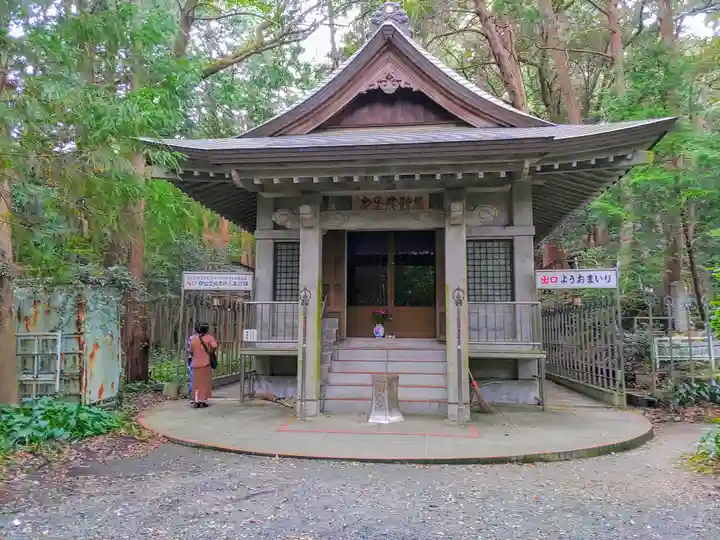 財賀寺の末社・摂社