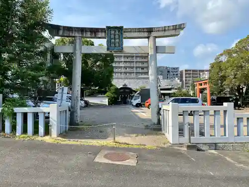 五社神社　諏訪神社の鳥居