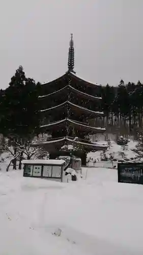 青龍寺(昭和大仏)(青森県)