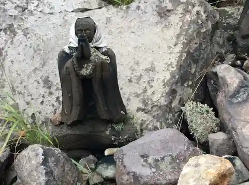 那須温泉神社の地蔵