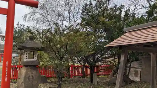 輪西神社の庭園