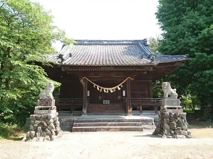 進雄神社の本殿・本堂
