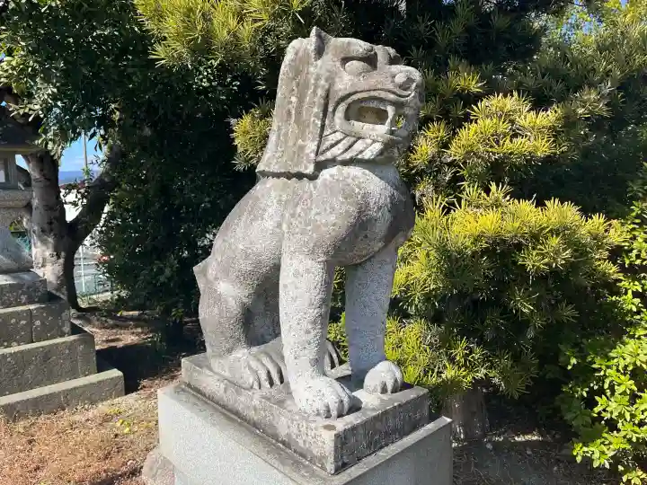 比佐豆知神社の{uncategorized: "未分類", other: "その他", undefined: "問題あり", building: "その他建物", grave: "お墓", sacred_gate: "鳥居", guardian: "狛犬", statue: "像", buddha: "仏像", history: "歴史", nature: "自然", garden: "庭園", animal: "動物", pagoda: "塔", temizu: "手水舎", mountain_gate: "山門・神門", sanctuary: "本殿・本堂", subordinate: "末社・摂社", art: "芸術", scenery: "景色", jizo: "地蔵", ema: "絵馬", goshuin: "御朱印", omikuji: "おみくじ", items: "授与品その他", amulet: "お守り", goshuincho: "御朱印帳", eats: "食事", festival: "お祭り", votive_dance: "神楽", shichigosan: "七五三参", wedding: "結婚式", experience: "体験その他", initially: "初詣", around: "周辺", anti_infection: "感染症対策"}