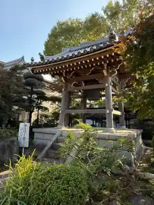 松月院の{uncategorized: "未分類", other: "その他", undefined: "問題あり", building: "その他建物", grave: "お墓", sacred_gate: "鳥居", guardian: "狛犬", statue: "像", buddha: "仏像", history: "歴史", nature: "自然", garden: "庭園", animal: "動物", pagoda: "塔", temizu: "手水舎", mountain_gate: "山門・神門", sanctuary: "本殿・本堂", subordinate: "末社・摂社", art: "芸術", scenery: "景色", jizo: "地蔵", ema: "絵馬", goshuin: "御朱印", omikuji: "おみくじ", items: "授与品その他", amulet: "お守り", goshuincho: "御朱印帳", eats: "食事", festival: "お祭り", votive_dance: "神楽", shichigosan: "七五三参", wedding: "結婚式", experience: "体験その他", initially: "初詣", around: "周辺", anti_infection: "感染症対策"}