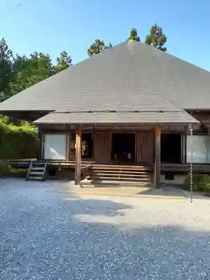 長源寺の本殿・本堂