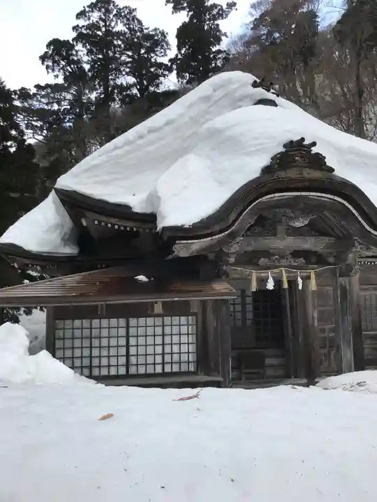 下山神社の本殿・本堂