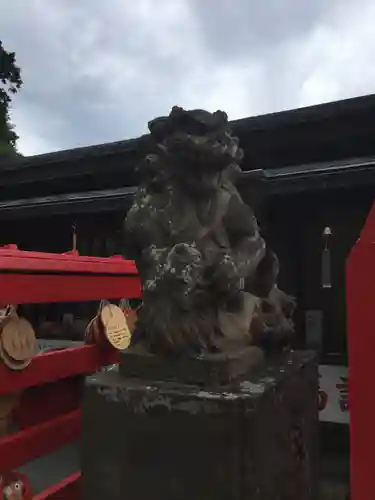 鎮守氷川神社の狛犬