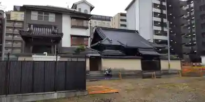 願教寺のその他建物