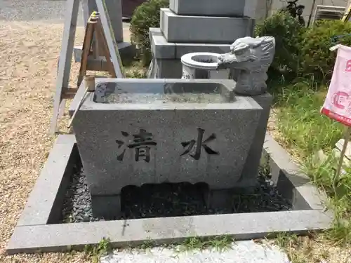 石工団地神社の手水舎