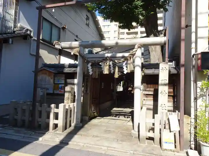 神明神社の鳥居