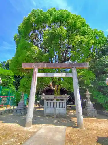 十二所神社（光明寺大条戸）の鳥居