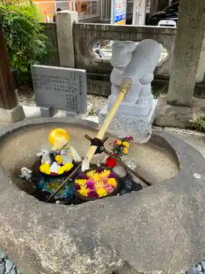 三輪神社の手水舎