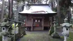 海士部神社の本殿