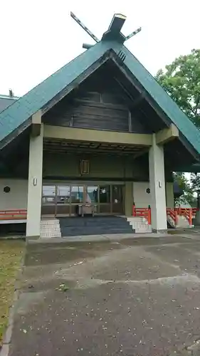 鳥取神社の本殿