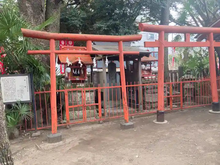 笠䅣稲荷神社の末社・摂社