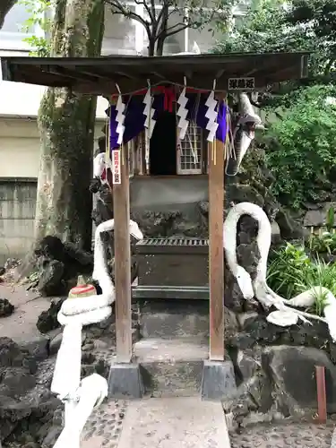 蛇窪神社の末社