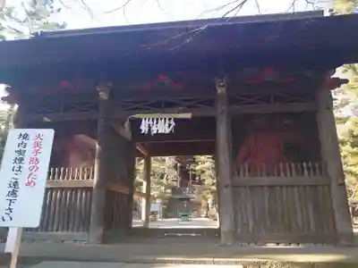 岩殿山安楽寺(吉見観音)の山門・神門