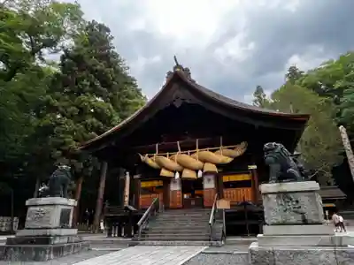 諏訪大社下社秋宮(長野県)