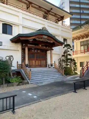 般若林八王寺の本殿・本堂