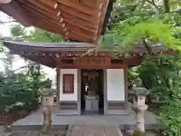 仏地院の末社・摂社