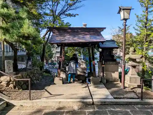 手稲神社の手水